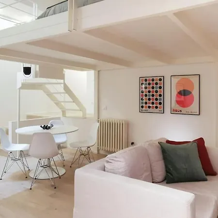 Navigli-bocconi Spazio Luce Design Apartment